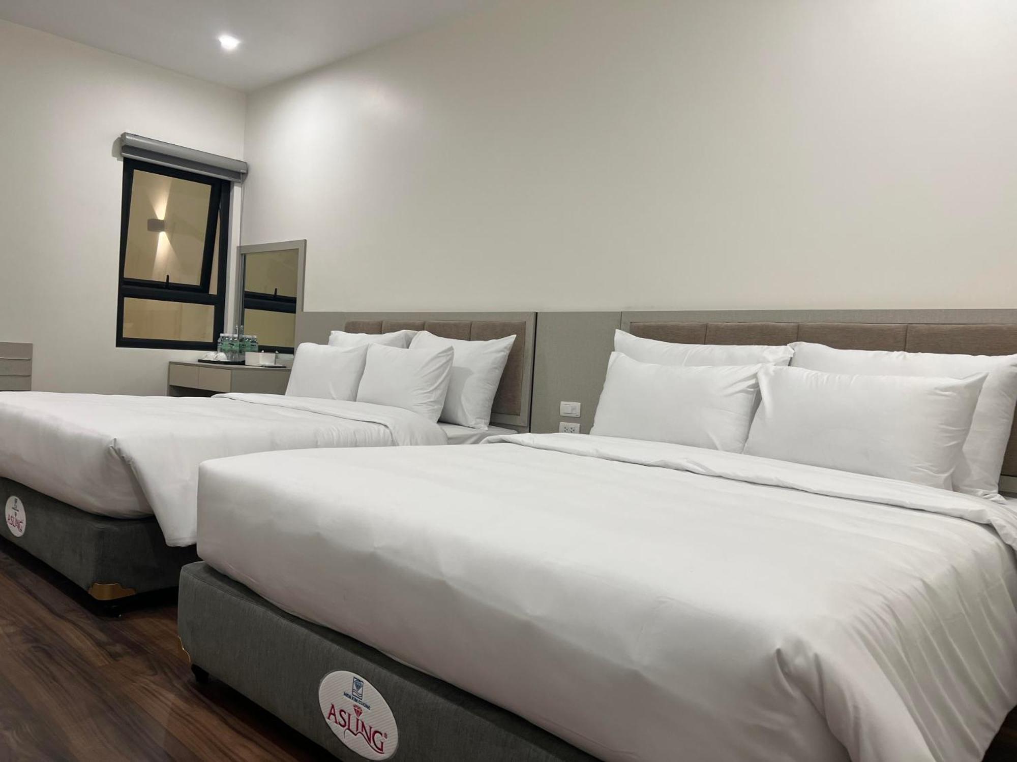Grand Dragon Noi Bai Khách sạn 3*